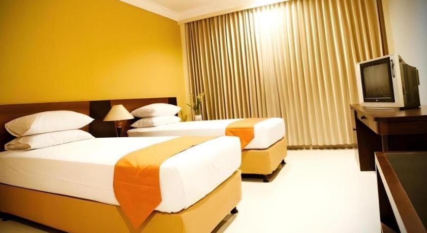 Wonua Monapa Hotel Resort Кендарі Екстер'єр фото
